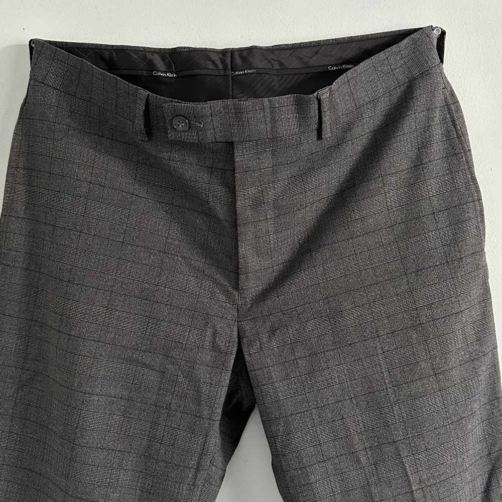 Calvin Klein plaid gray dress pants regular fit